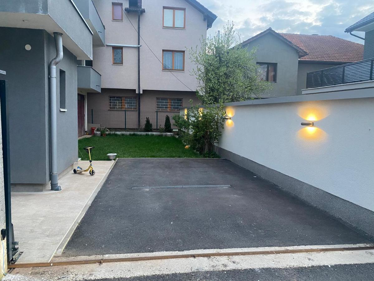 Ssk Apartments Сараево Екстериор снимка